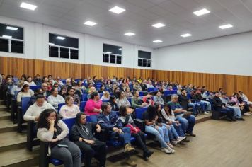 Foto - INAUGURAÇÃO DAS POLTRONAS DA CASA DA MÚSICA E APRESENTAÇÃO SEMESTRAL PROJETO GURI